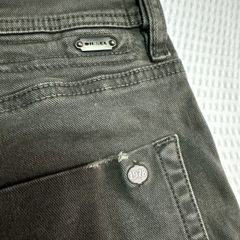 Diesel Tepphar Slim Carrot Jeans Mens Size 30 Gray Stretch Denim Pants